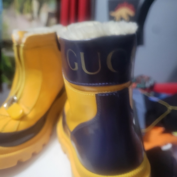 Gucci snow boots Boots